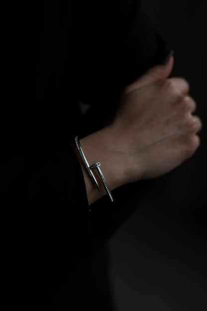 "INFINITY SPIKE" BRACELET