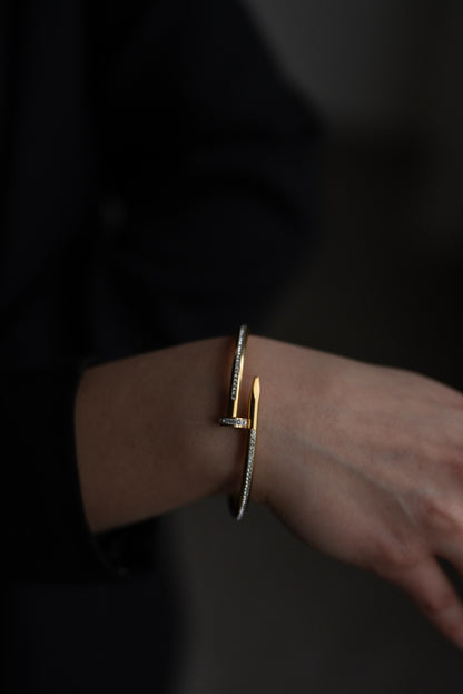 "INFINITY SPIKE" BRACELET