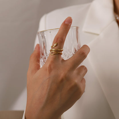 "SERPENT ELEGANCE" RING